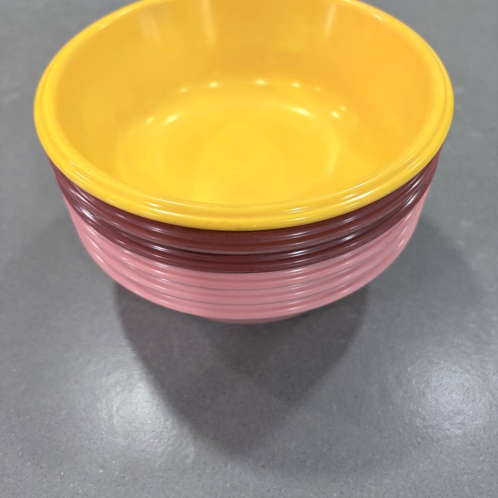 Vintage Rubbermaid 3836 Bowls Set of 6 Pink Maroon Yellow Retro Plastic 5.5 Inch